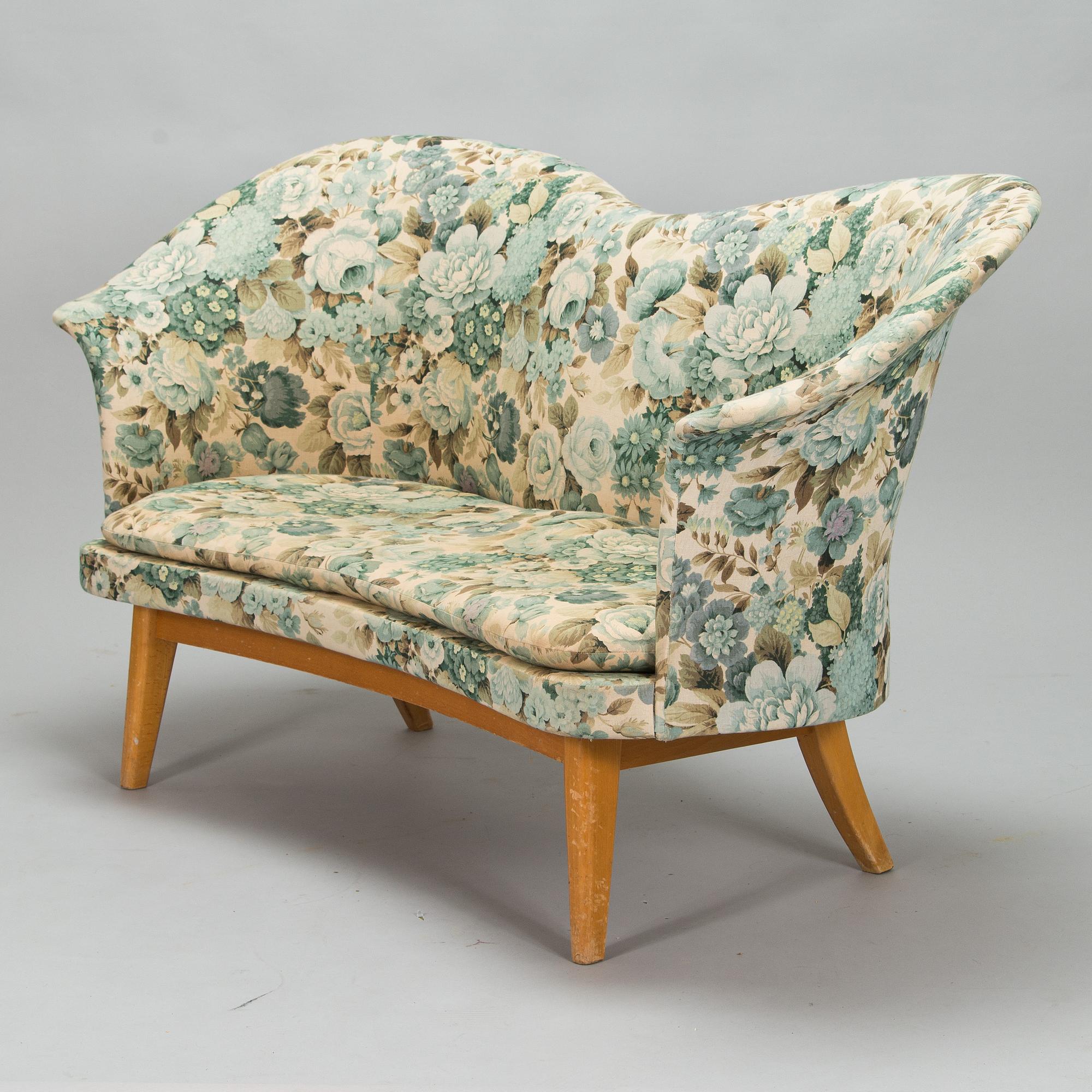 Olof Ottelin, soffa "Duetto" Kervo Snickerifabrik, Stockmann, 1900-talets mitt.