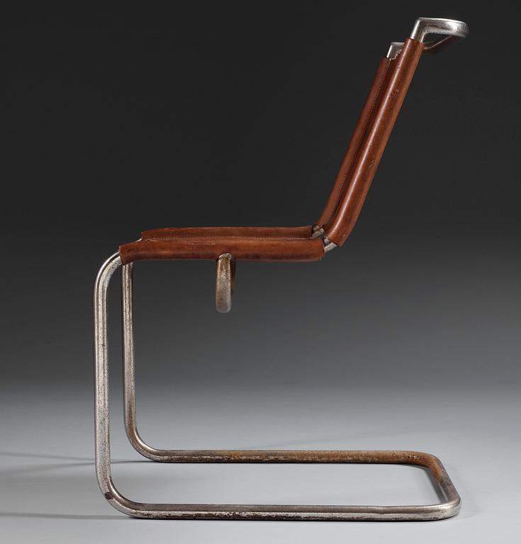A Sven Markelius tubular steel chair by Stockholms Nya Järnsängsfabrik, ca 1930.