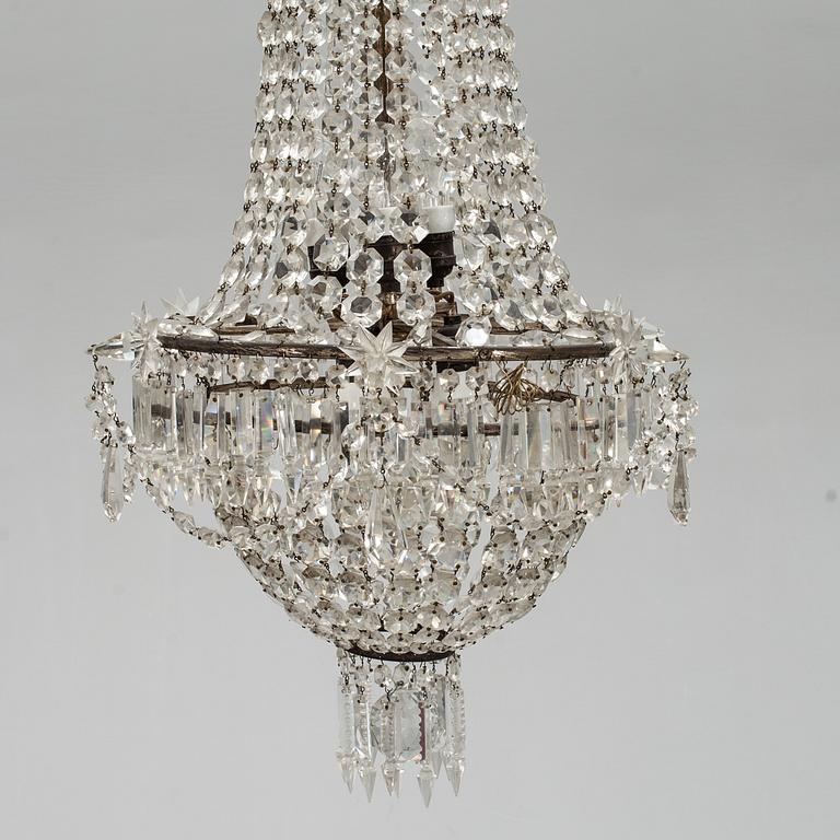 LJUSKRONA, oskariansk stil, omkr 1900. Höjd 101 cm.