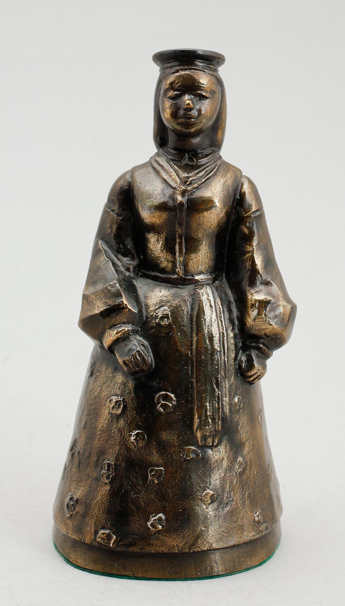 SKULPTUR, bronserad metall, signerad Astrid Rietz.