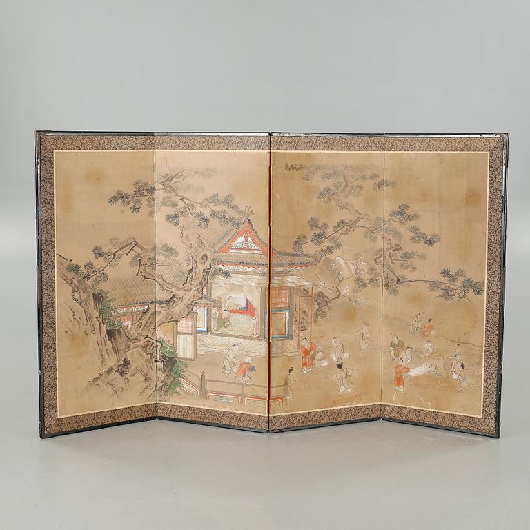 A chinese folding screen, first half of the 20th century.