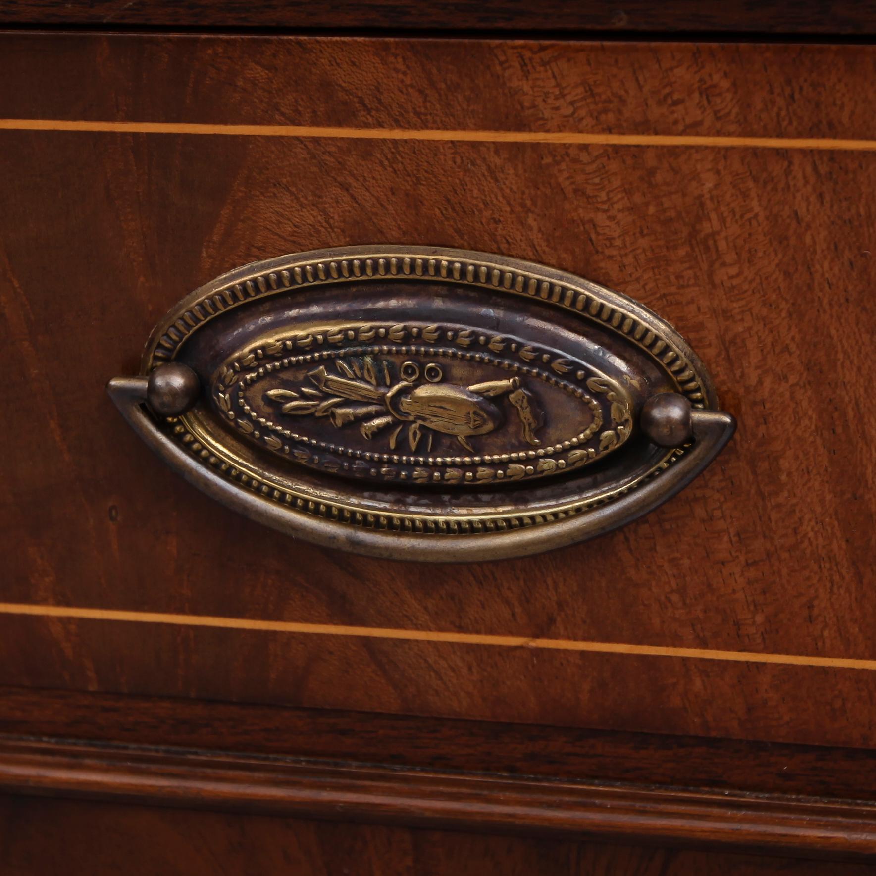 SIDEBOARD, England, 1900-talets andra hälft.