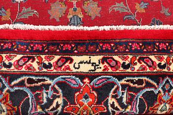 A Keshan carpet, c. 360 x 250 cm.