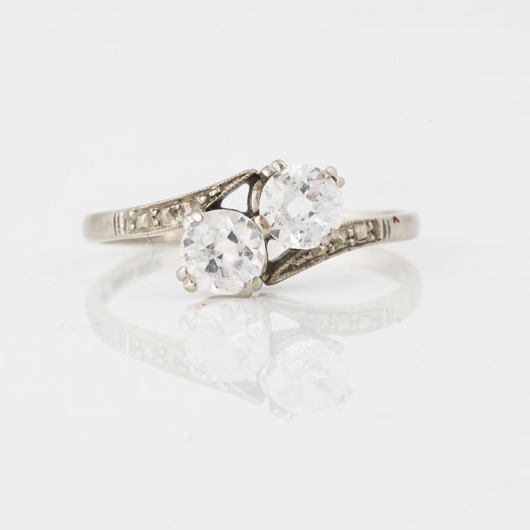 A white stone ring from 1946.