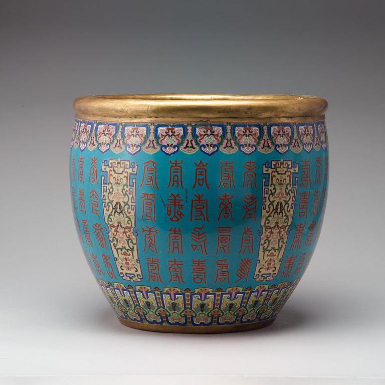 A pair of Chinese massive cloisonné flower pots, early 20th Century.