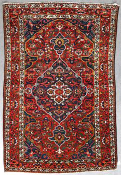 MATTA, semiantik Bakhtiari, ca 220x144 cm.