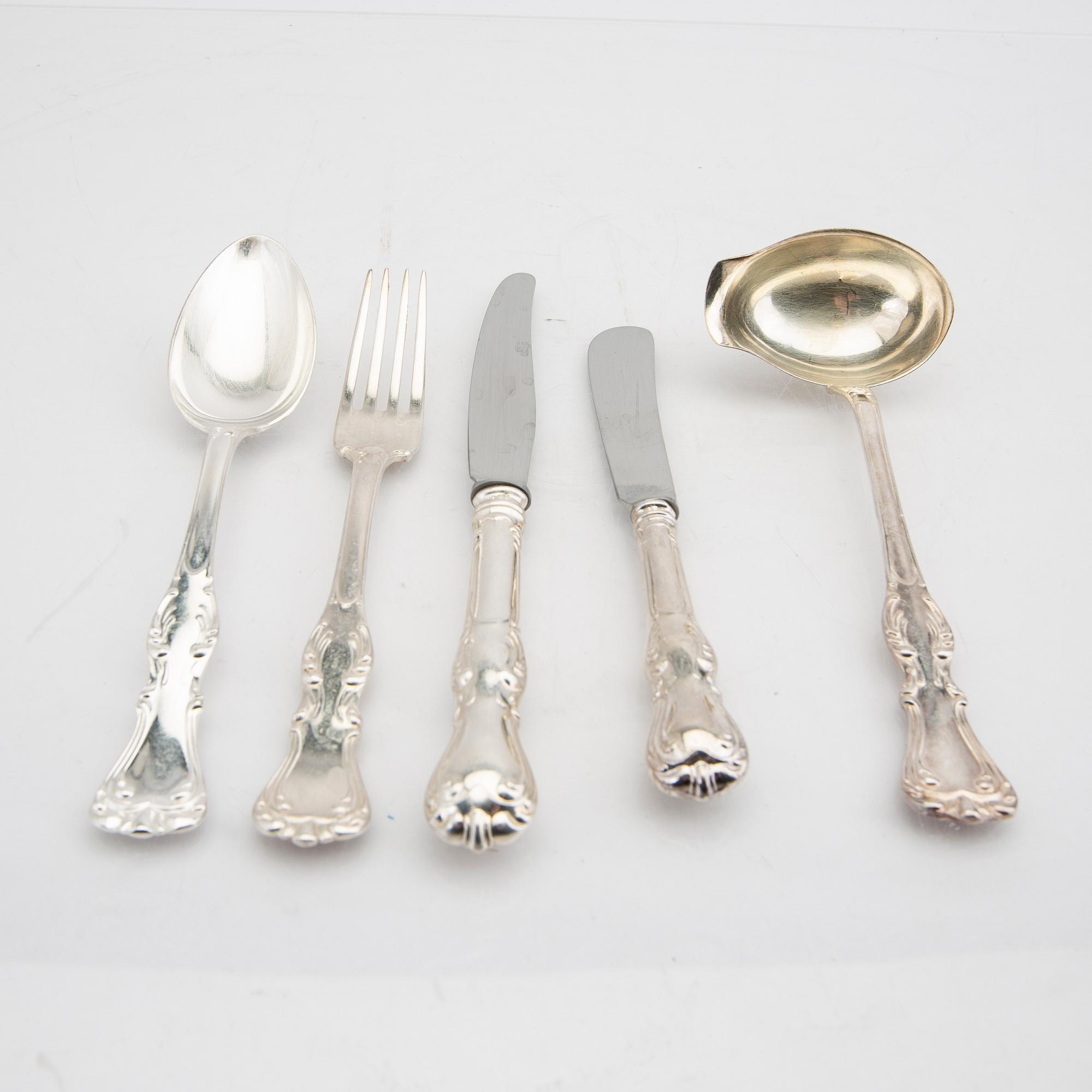 A Swedish 20th century set of 39 pcs of sivler cutlery mark of GAB Eskilstuna 1973 total weight 2238 grams.