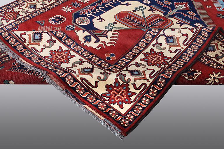 A carpet, Karadja, ca 295 x 218 cm.