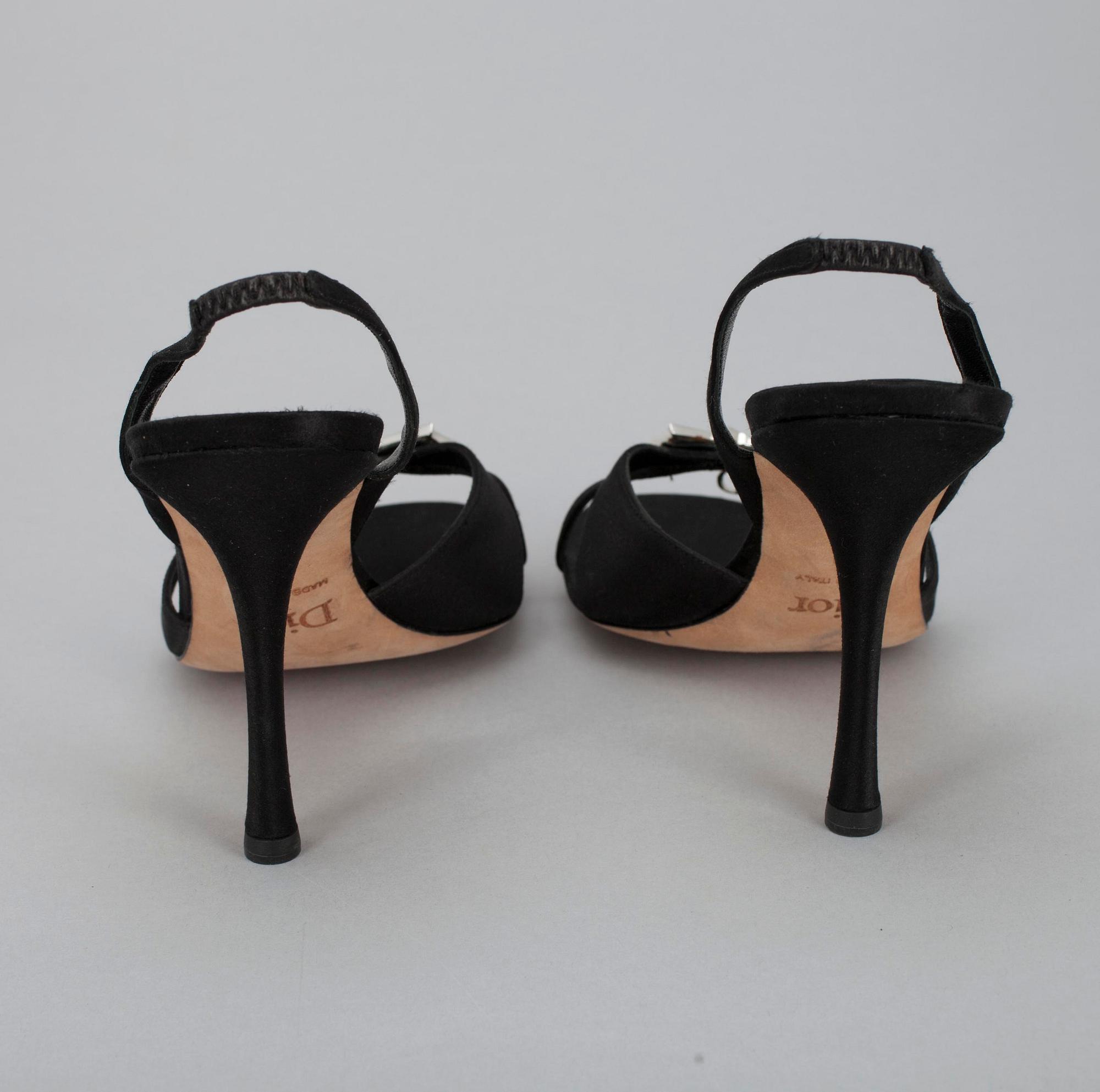 SKOR, sling backs, Dior.