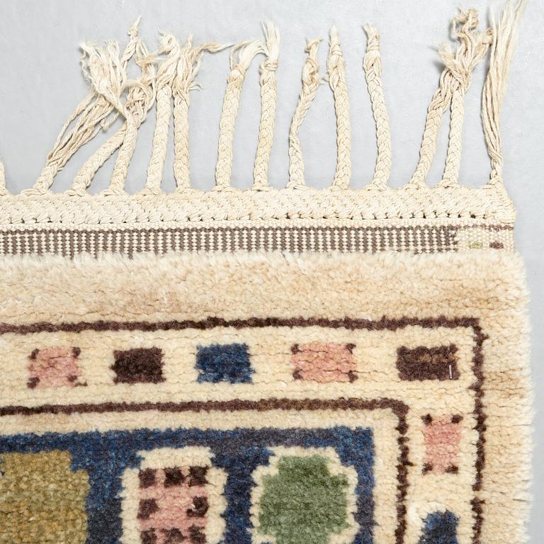 Märta Måås-Fjetterström, A CARPET, "Hästhagen", knotted pile, ca 350,5 x 225,5 cm, signed AB MMF.