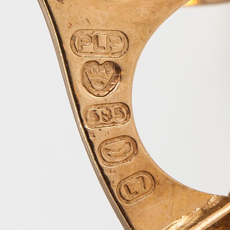 Manschettknappar, 14K guld och rökkvarts. Alppikulta, Helsingfors 1964.