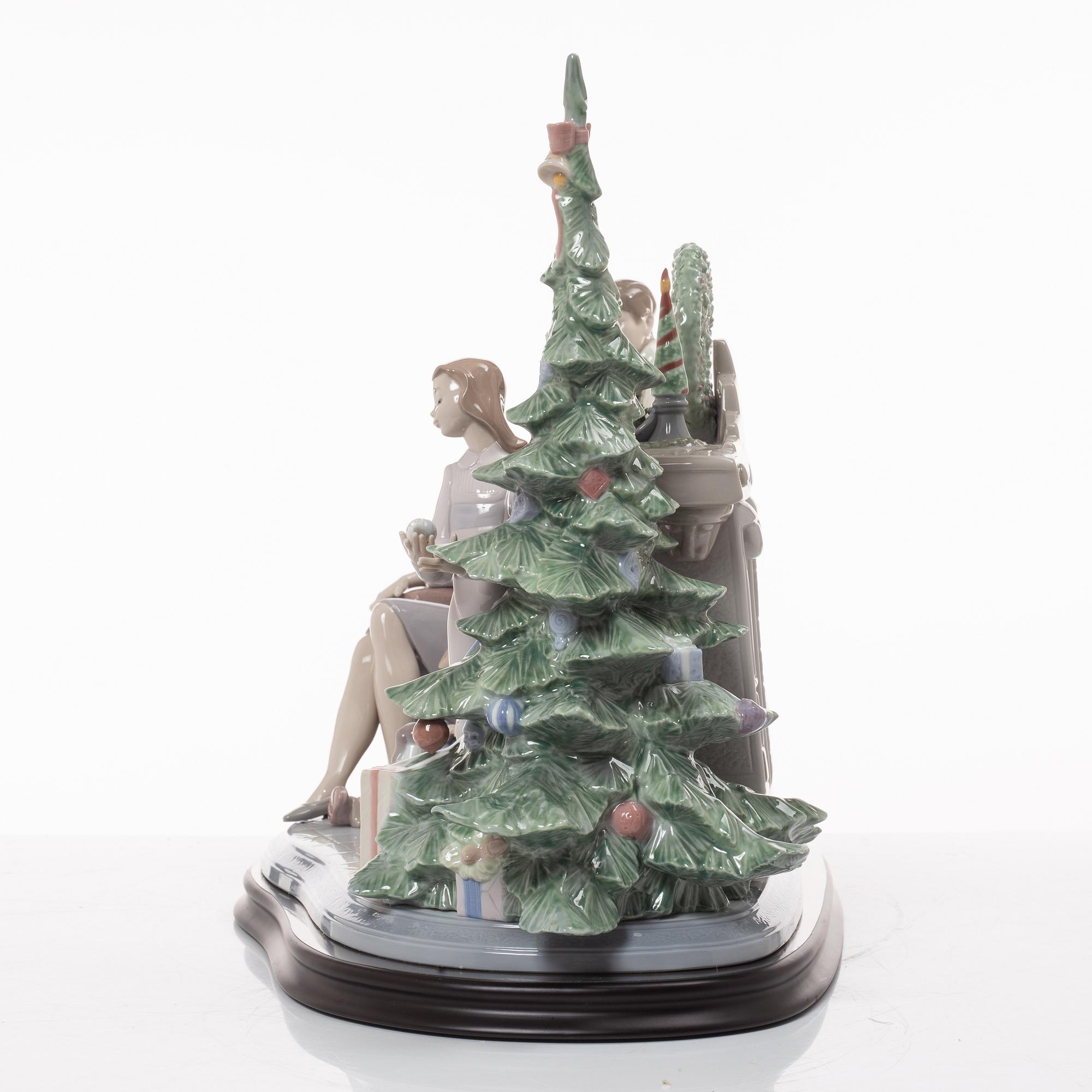 Francisco Polope, figurin, "A family christmas", Lladró, Spanien.