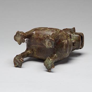 RÖKELSEKAR, brons. Qingdynastin (1664-1912).