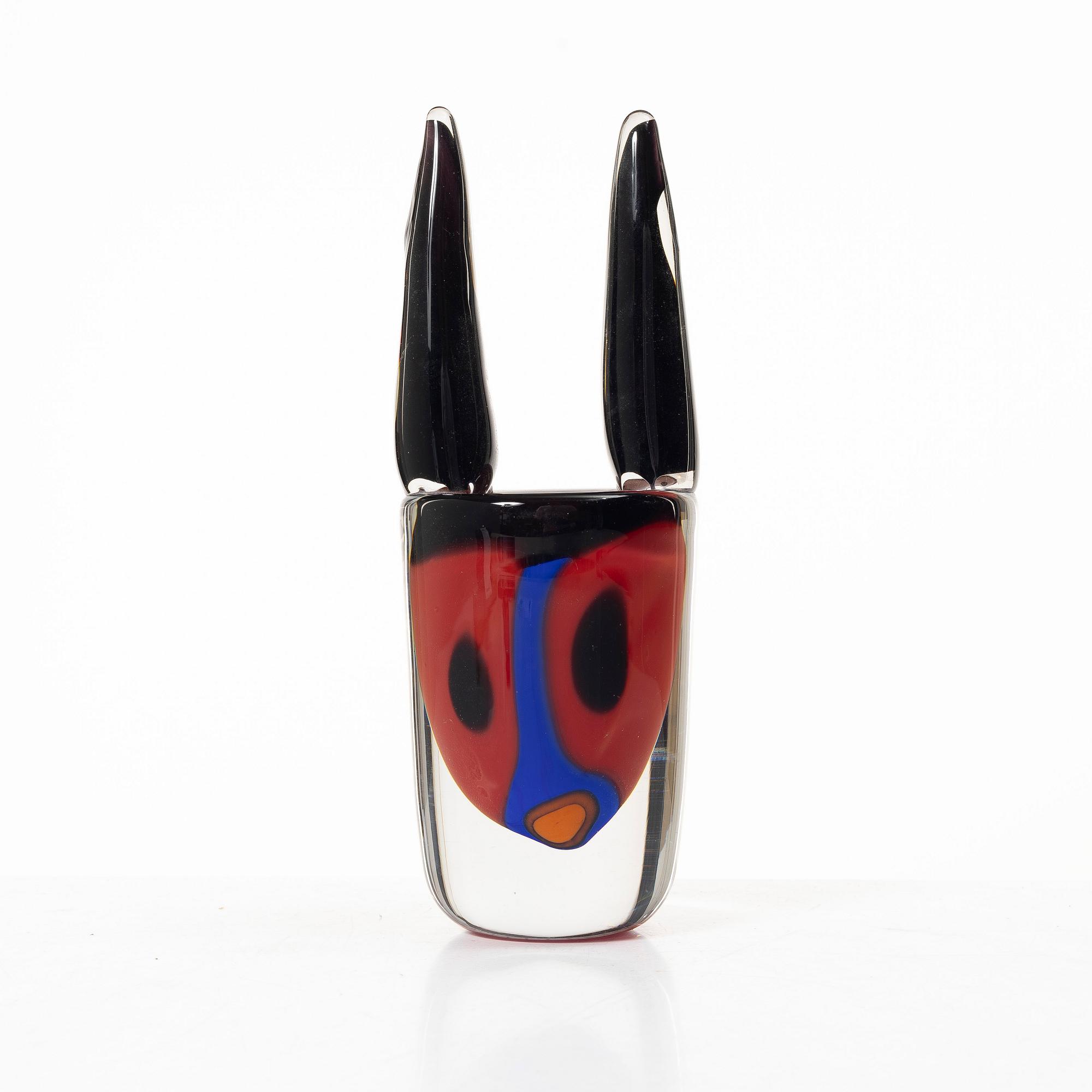 Erik Höglund, a glass scukpture/vase, Studioglas Strömbergshyttan, Sweden, 1992.