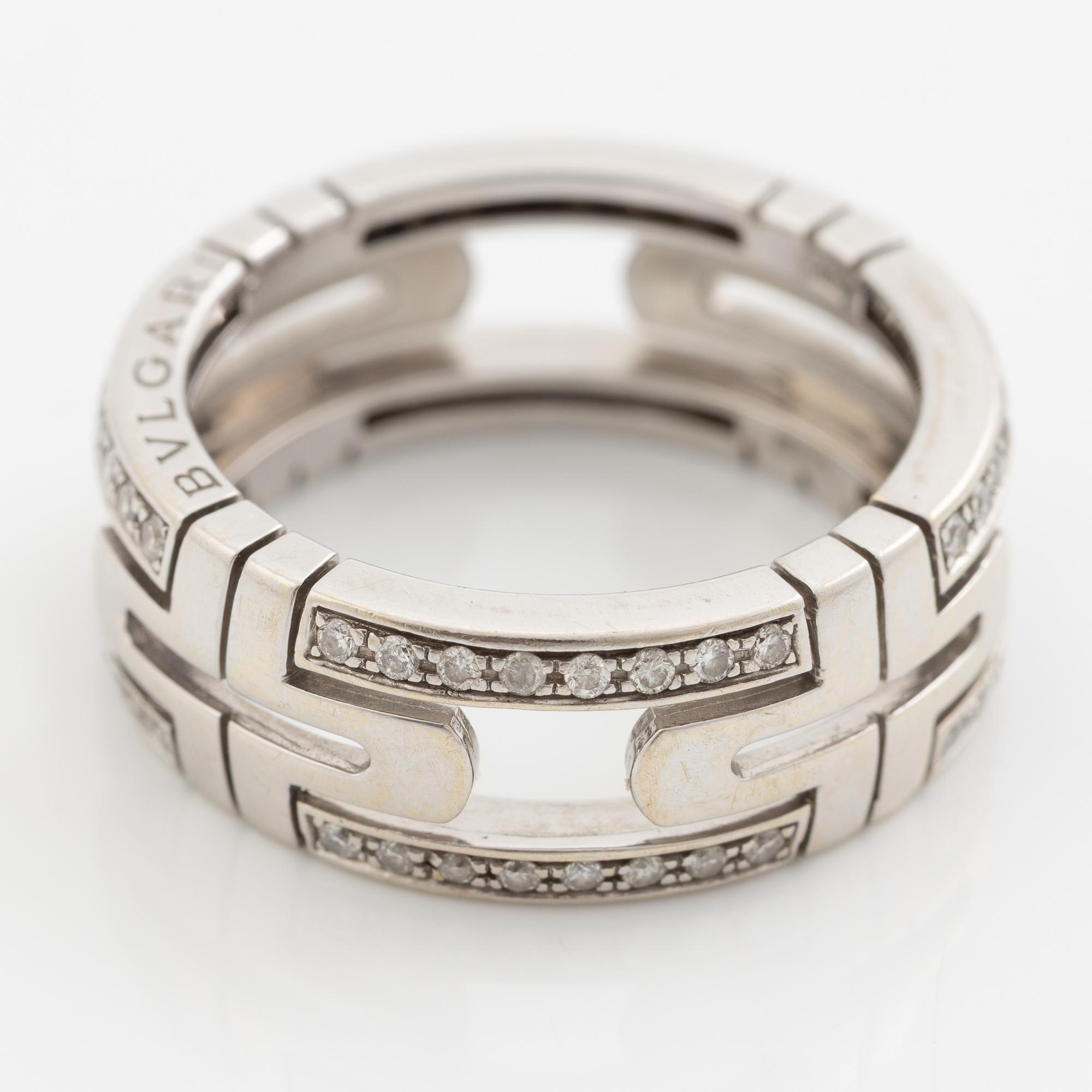 Bulgari ring 18K white gold with round brilliant-cut diamonds "Parentesi".
