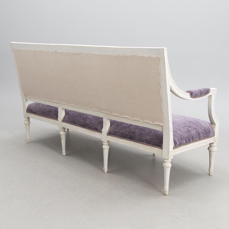 A SWEDISH GUSTAVIAN SOFA, made by Johan Erik Höglander (furniture carpenter in Stockholm 1777-1813).