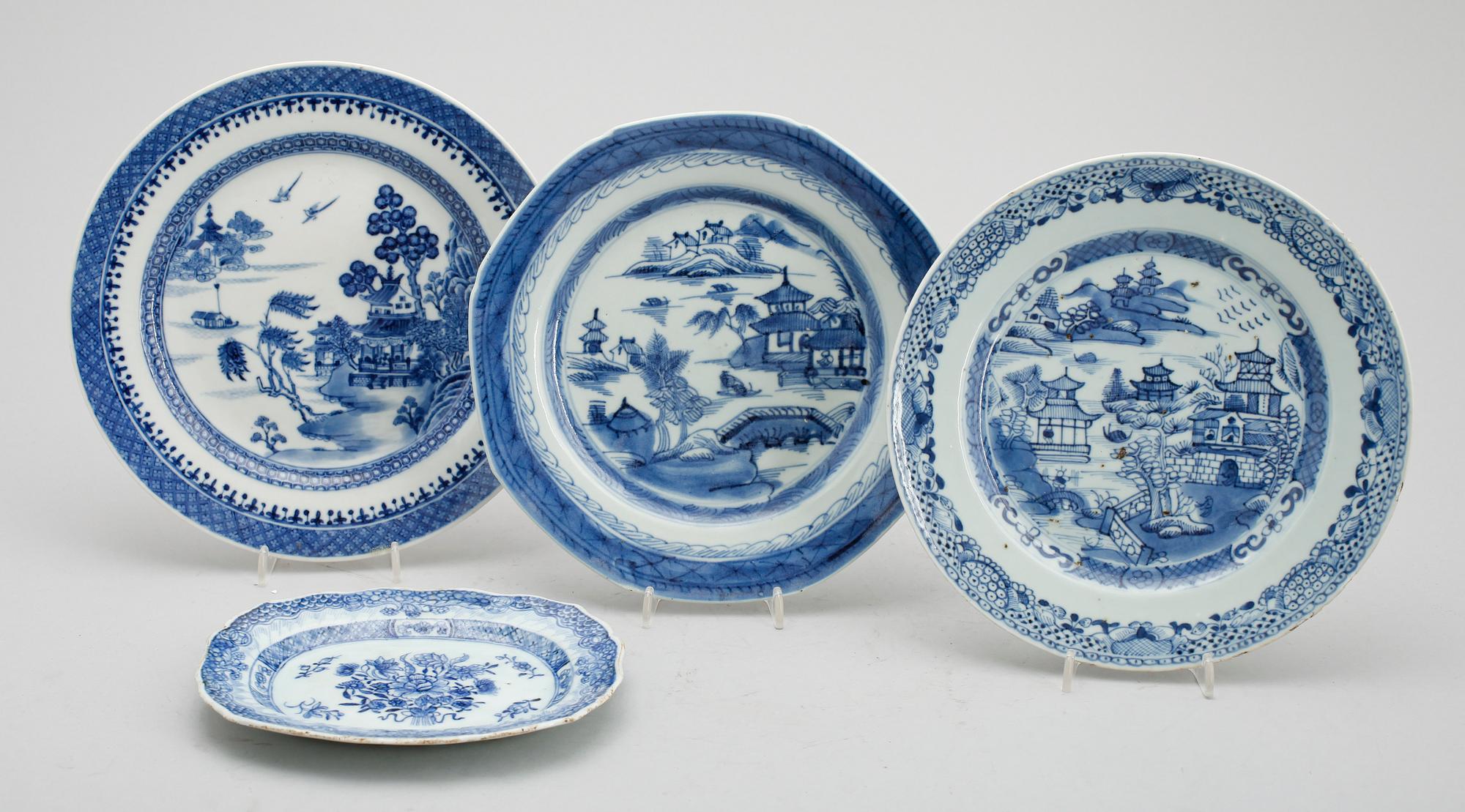 TALLRIKAR, 3 st snarlika samt FAT, porslin, Kina, 1700-/1800-tal.