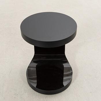 Gordon Guillaumier, sidobord "Cernobbio" för Minotti Italien.