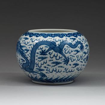 A blue and white dragon jar, Qing dynasty with Qianlong mark.