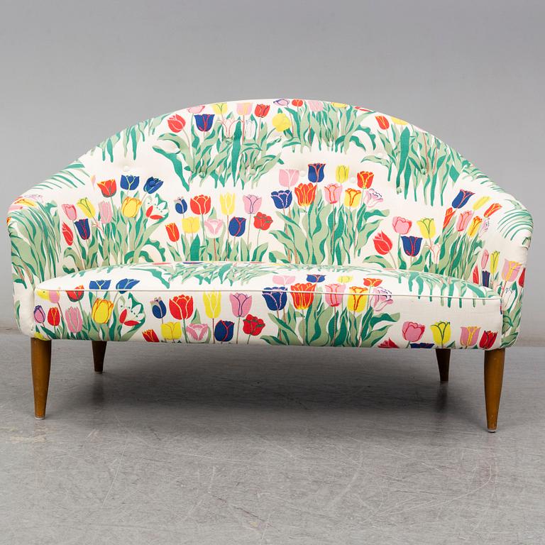 KERSTIN HÖRLIN-HOLMQUIST,  a 'Lilla Paradiset' sofa from Nordiska Kompaniet, 1960's.