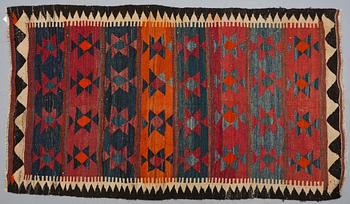 MATTA, Kelim, modern tillverkning, 207 x 125 cm.