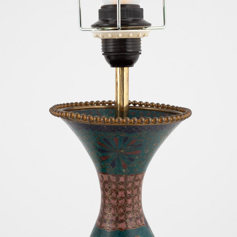 A pair of cloisonné table lamps, Japan, Meiji, circa 1900.