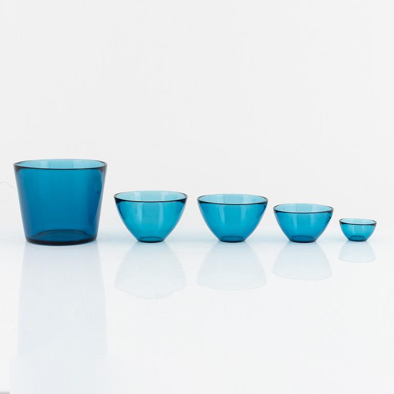Sven Palmqvist, 29 'Fuga' glass bowls, Orrefors, Sweden.