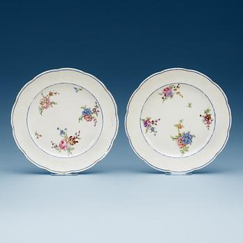 827. A pair of Sèvres plates, 18th Century.