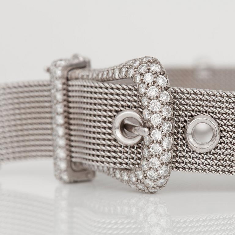 ARMBAND, Tiffany & Co, med briljantslipade diamanter totalt ca 3.00 ct.