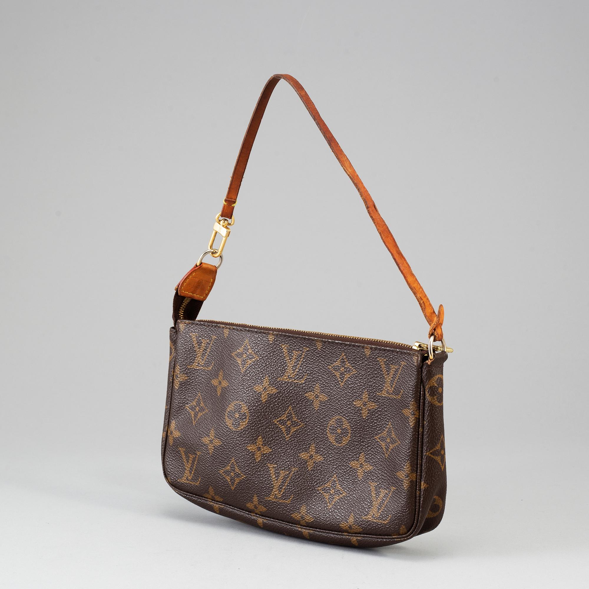 LOUIS VUITTON, a monogram canvas Pochette, 2003.