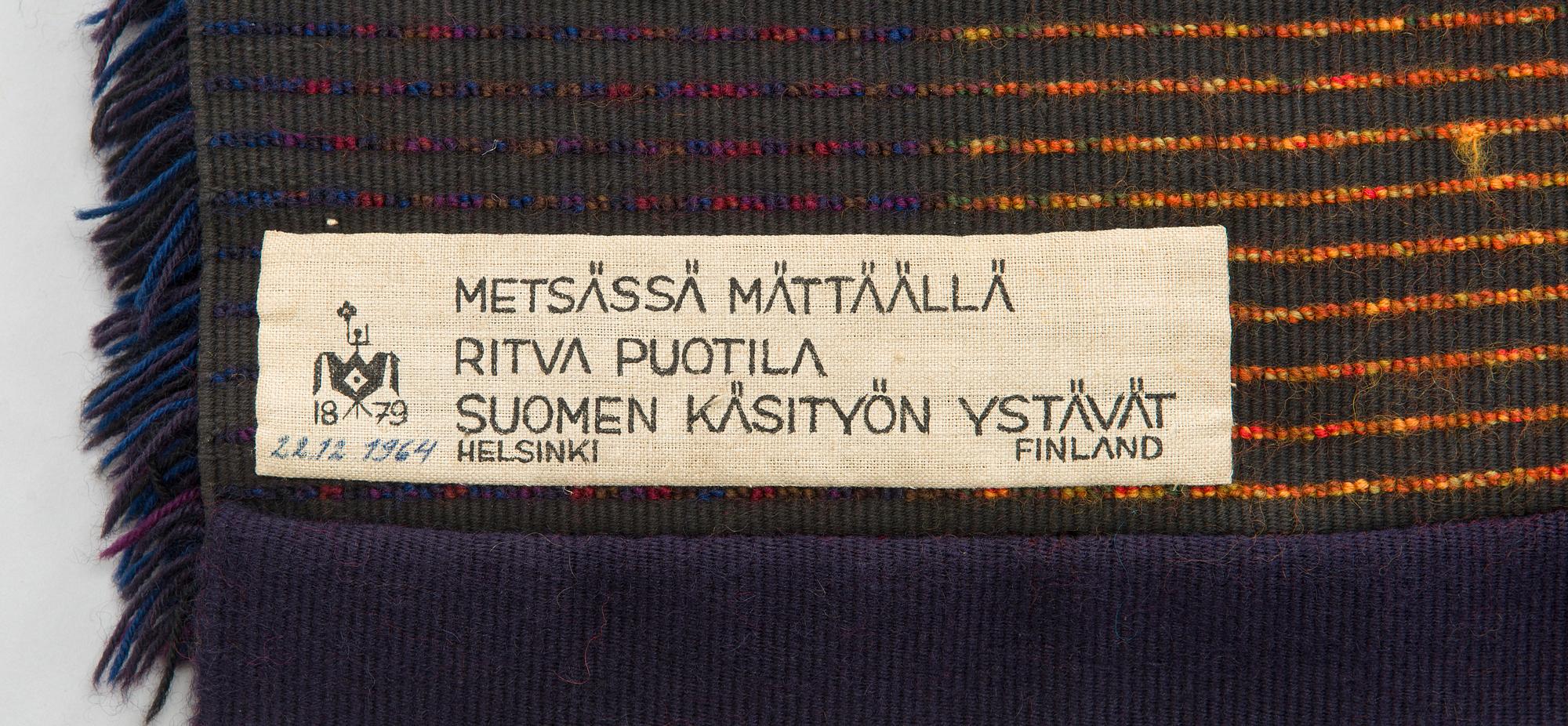 Ritva Puotila, rya, "Metsässä mättäällä",  Finska handarbetets vänner, circa 160 x 115 cm.
