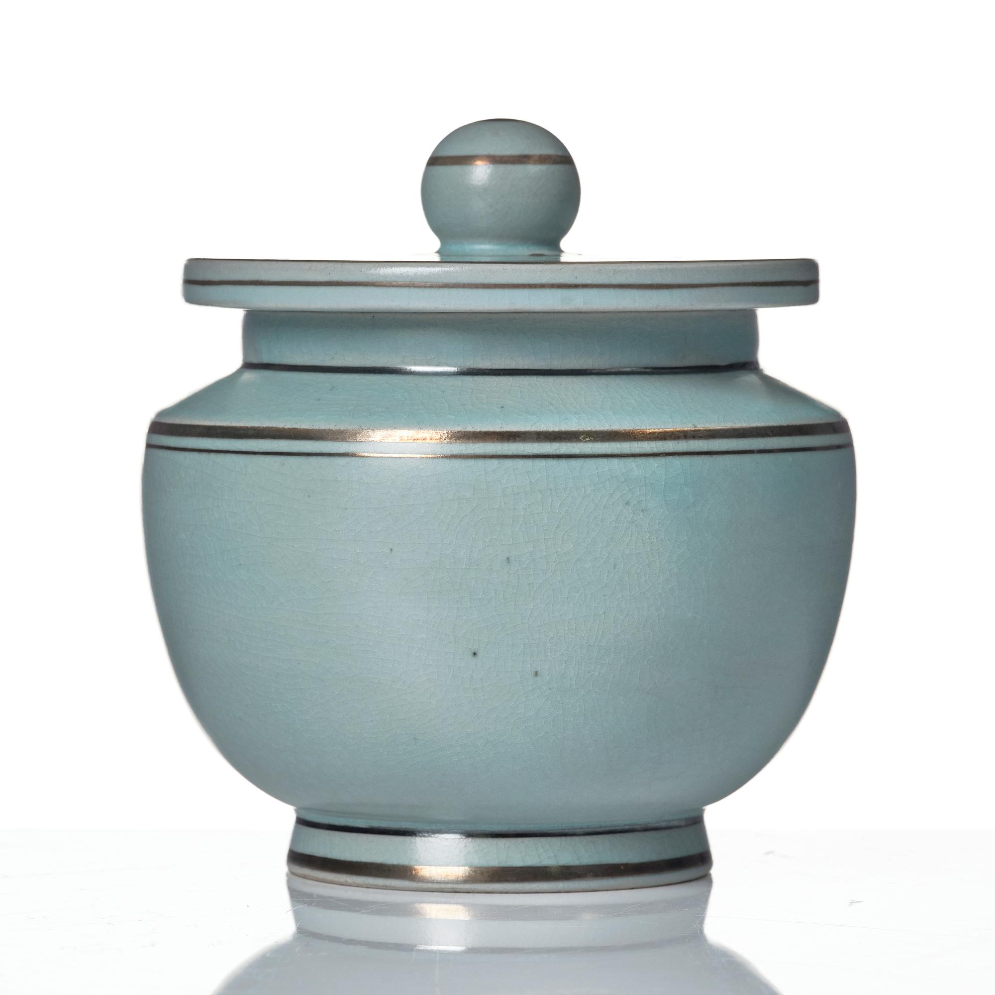 Wilhelm Kåge, an "Aria" ceramic lidded bowl Gustavsberg 1930s.