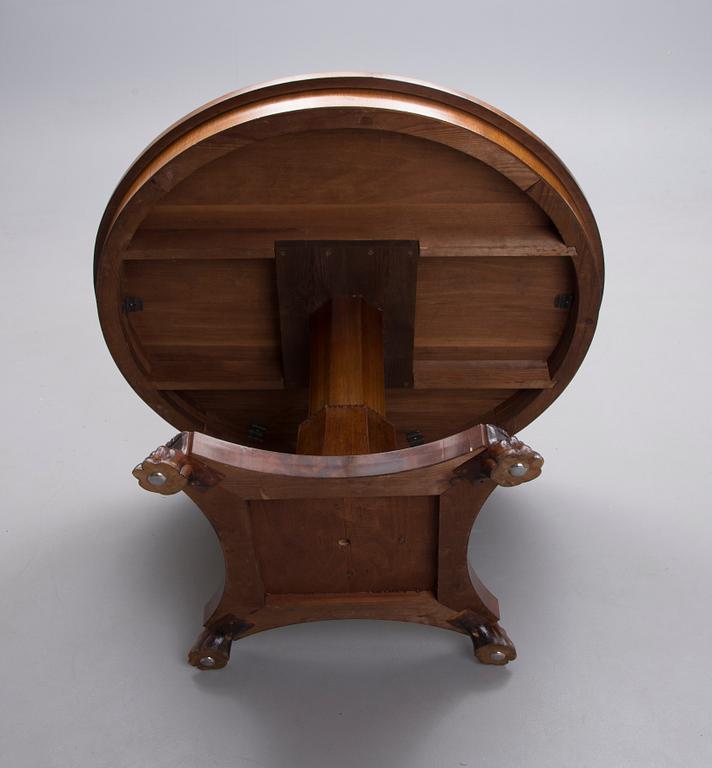 BORD, biedermeierstil, 1900-talets början.
