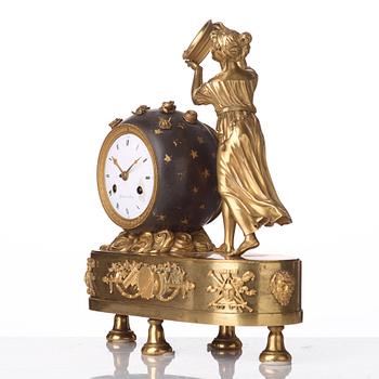 A French Empire early 19th century mantel clock.