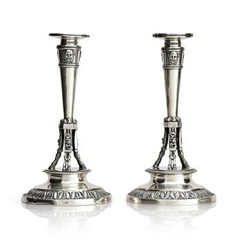 274. Johann Martin Schott, ljusstakar, ett par, silver, Frankfurt am Main (verksam 1815-1822). Empire.