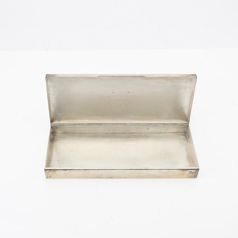 A Swedish 20th century silver box mark of Wiwen Nilsson Lund 1957, weigh t598 grams.