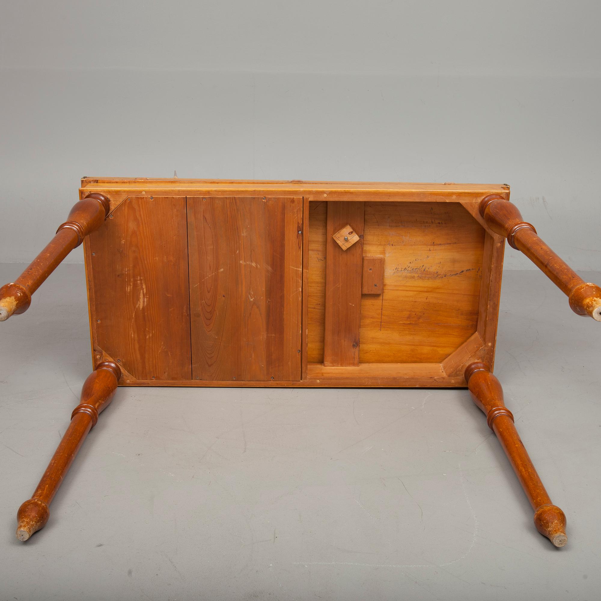 SPELBORD, biedermeier, 1800-talets mitt.