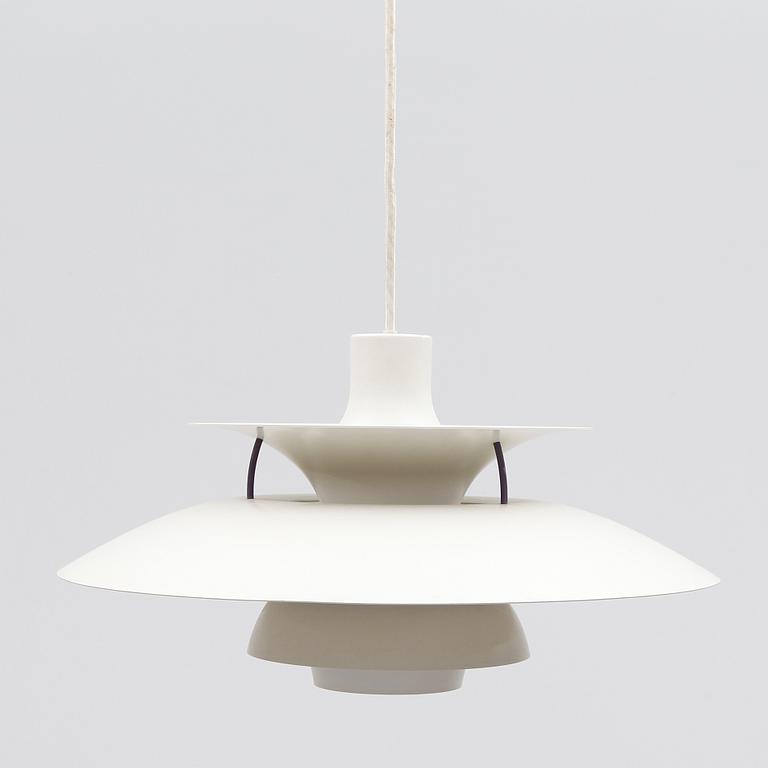 TAKLAMPA, "PH 5", Poul Henningsen för Louis Poulsen, Danmark.