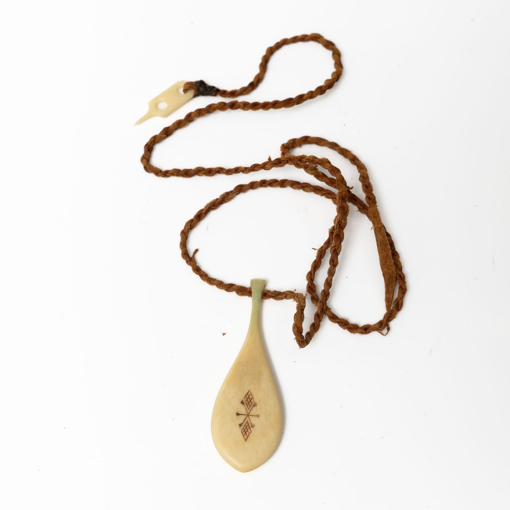 Sune Enoksson, a collection of seven pieces of jewellery, renindeer antler.