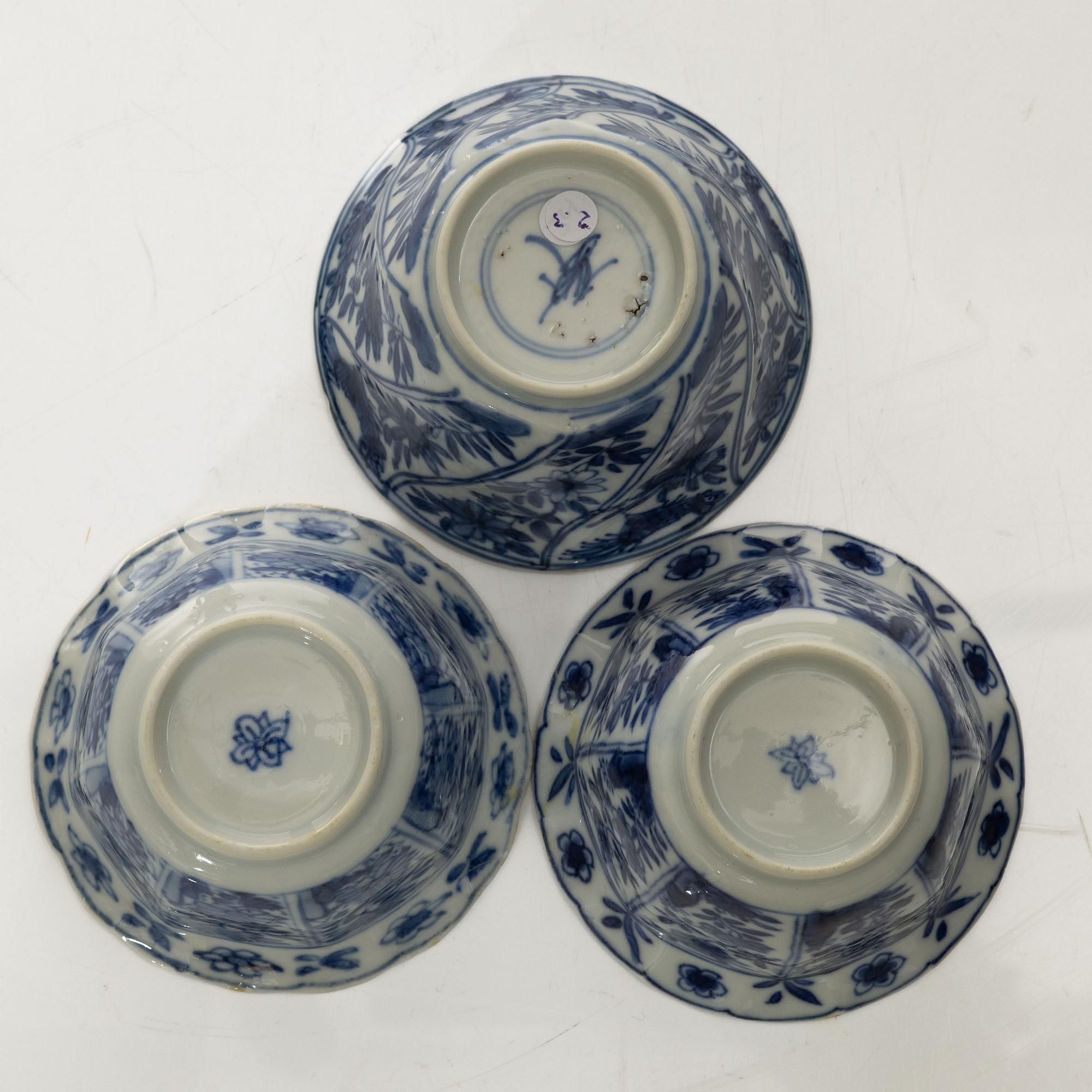 Tre koppar och tre fat, porslin, Kina, Qingdynastin, Kangxi (1662-1722).