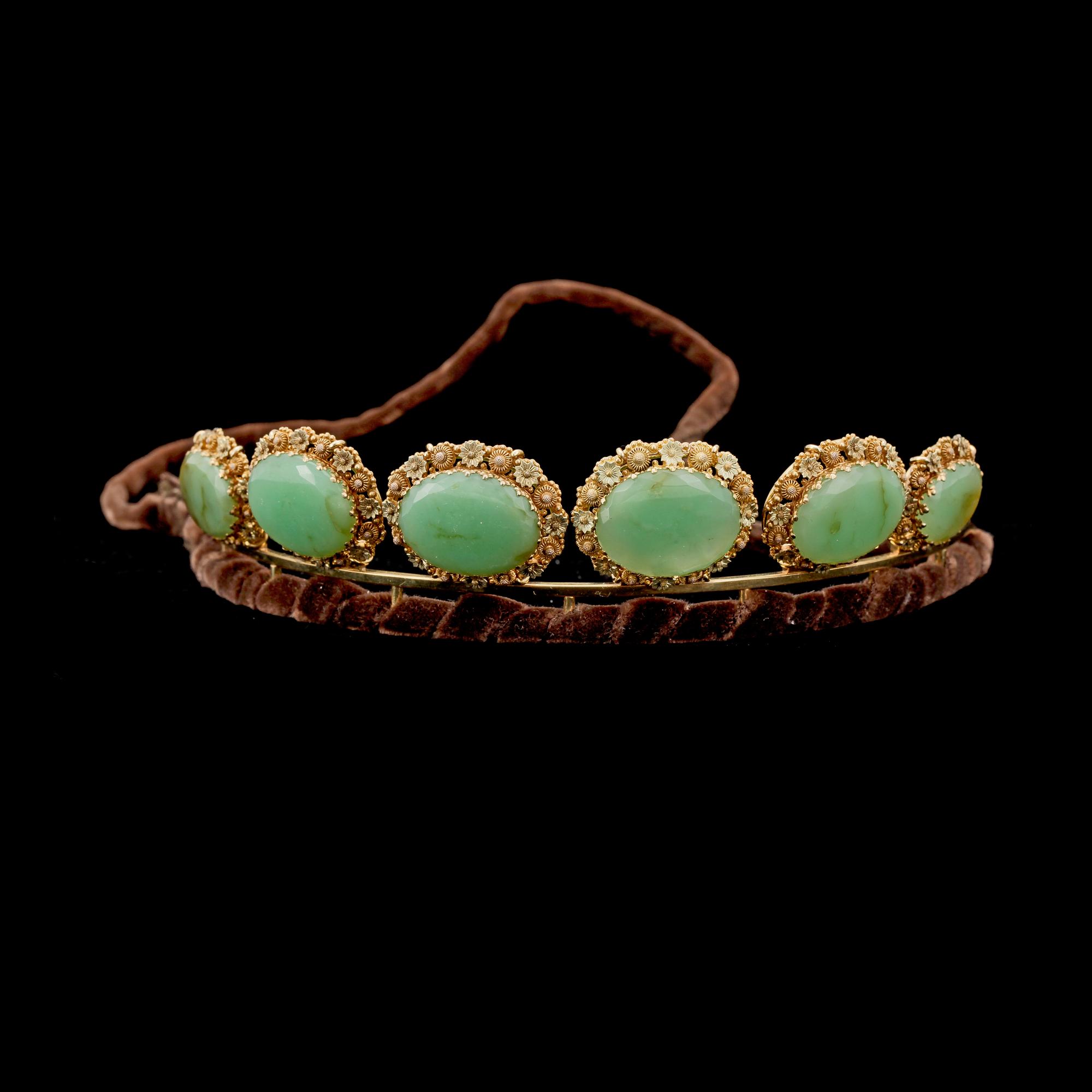 DIADEM, 14k guld och gulmetall med krysopas.