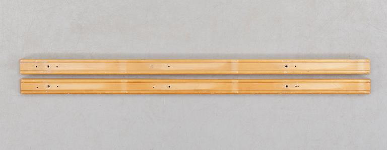 VÄGGHYLLA, modell nr 112, Alvar Aalto, Artek, formgiven 1936.