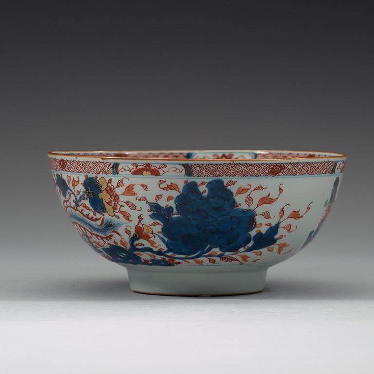 SKÅL, porslin. Qingdynastin, 1700-tal.