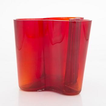 Alvar Aalto, vas, glas, modell 3030, signerad Alvar Aalto Iittala.