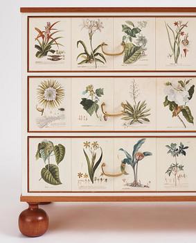 Josef Frank, a mahogany chest of drawers 'Florabyrå Linné', Svenskt Tenn, Sweden 2007, model 1050, jubilee ed. 31/50.