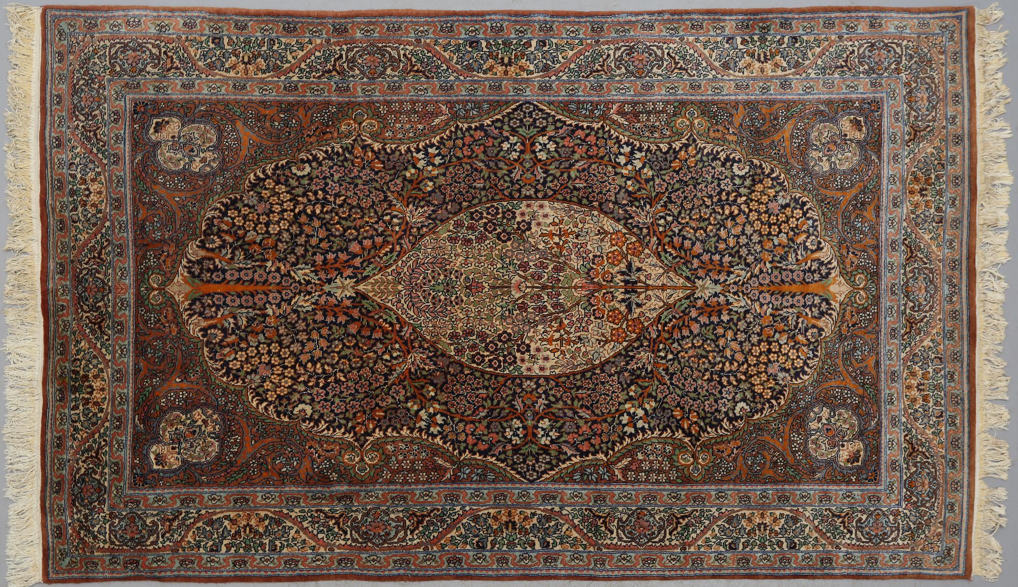 MATTA, orientalisk, ca 266 x 138 cm.