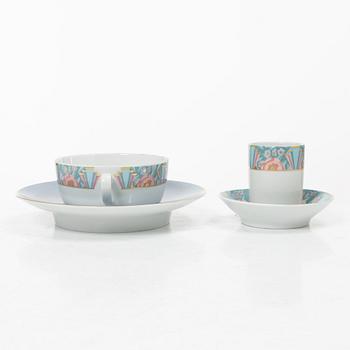 Heikki Orvola, matservis, 77 delar, porslin, "Amoroso",  Rörstrand.