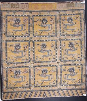 MATTA, Kina. 1900-tal. 230 x 205.