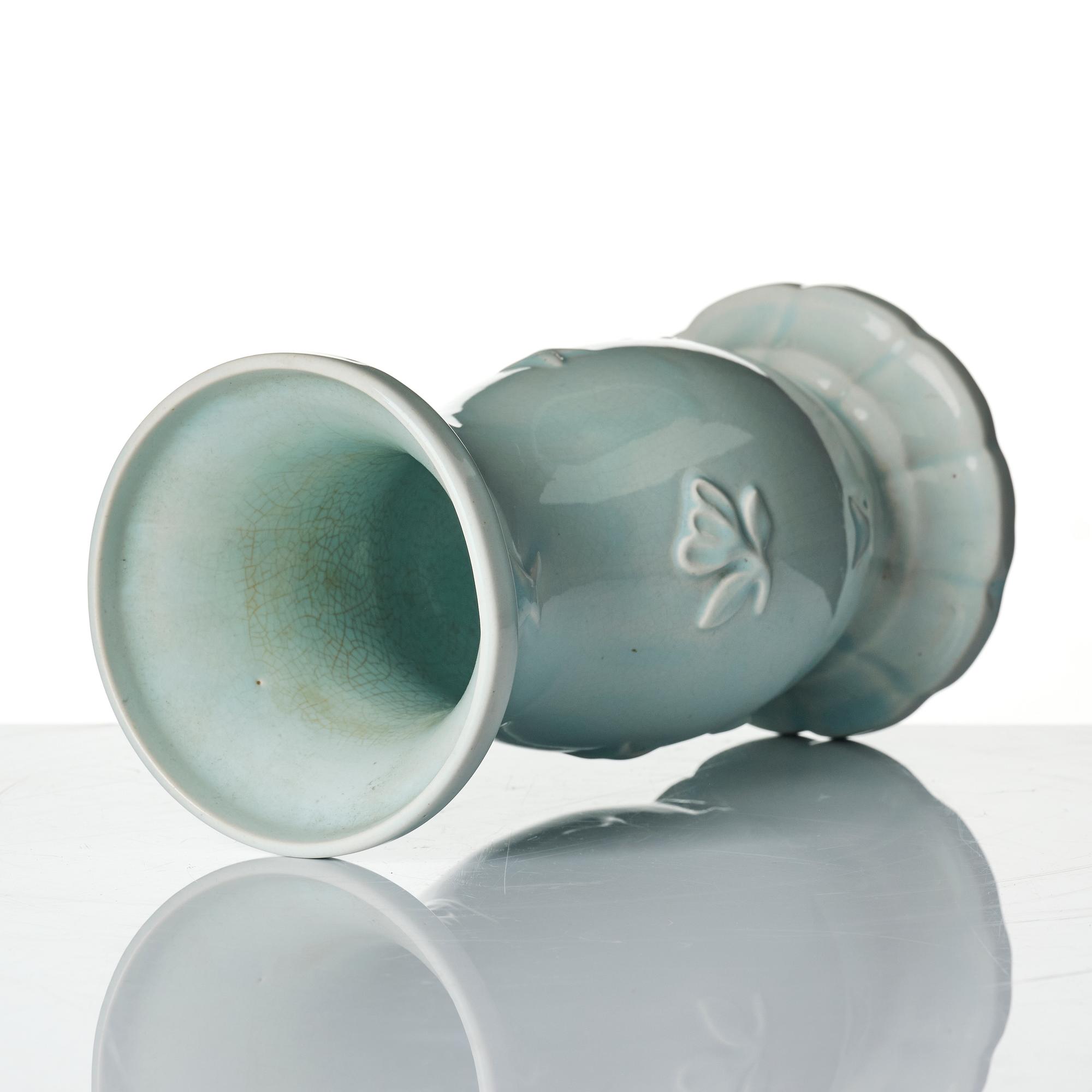 Wilhelm Kåge, a ceramic vase and a  lidded bowl, Gustavsberg 1927-28.