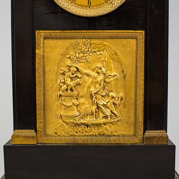 An enpire mantle clock, first half oc the 19th Century.